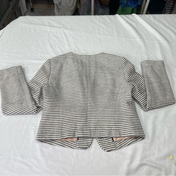Womens Black & Light Cream Tweed Striped Crop Boxy Fit Blazer Suit Jacket Size 8 - Picture 7 of 15